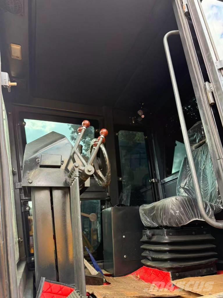 CAT 140 G Motoniveladoras