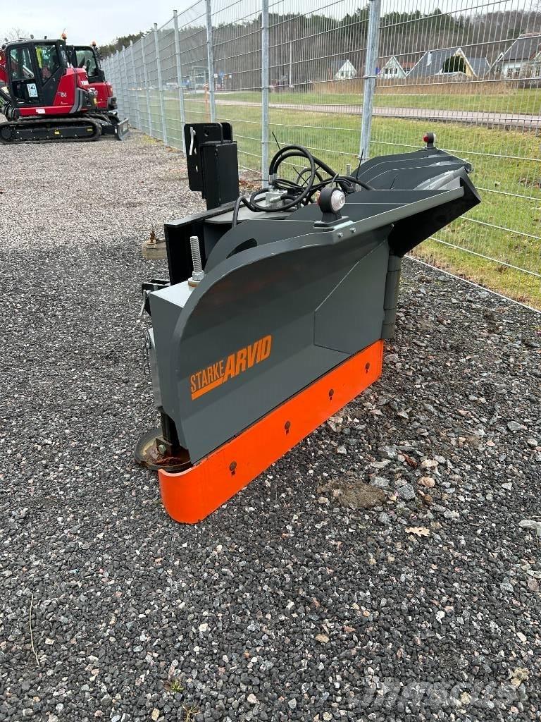 Fjärås 245 vikplog Barredoras de nieve