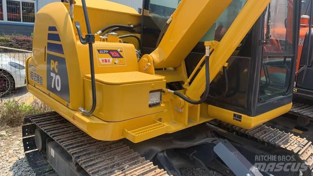 Komatsu PC 70-8 Excavadoras de cadenas