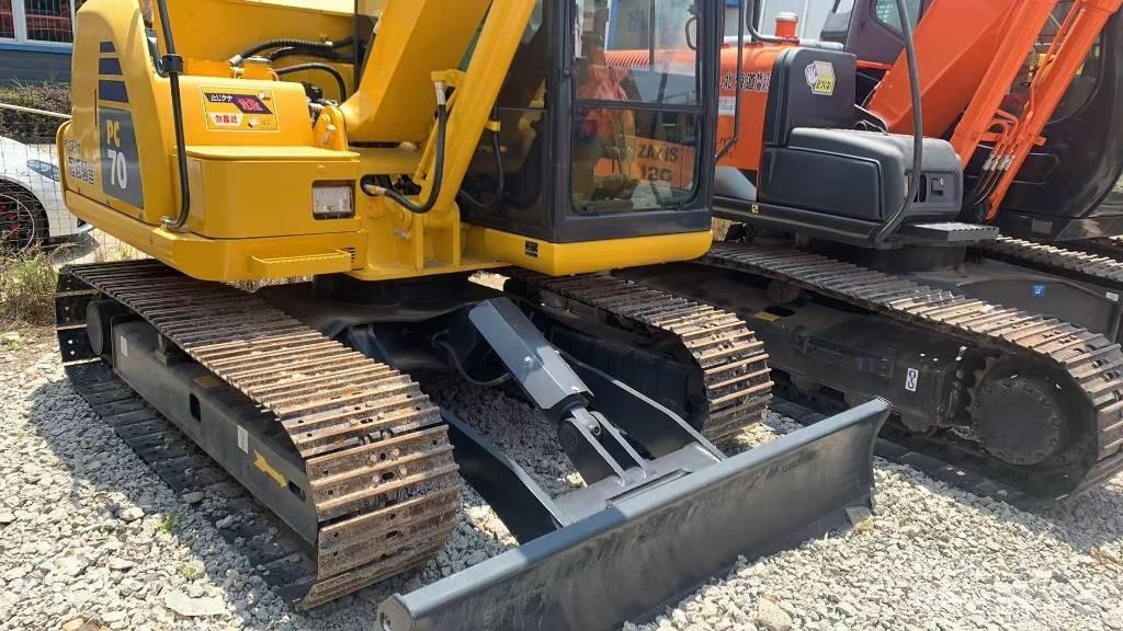 Komatsu PC 70-8 Excavadoras de cadenas