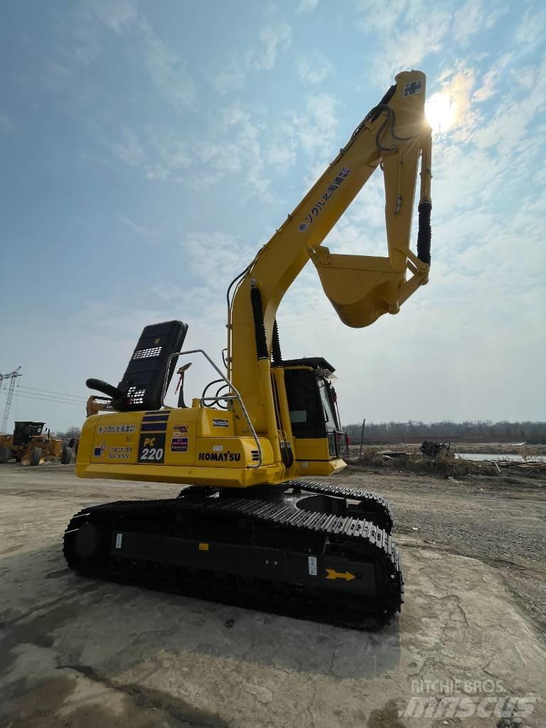 Komatsu PC 220-8 Excavadoras de cadenas