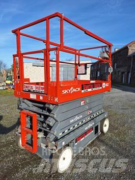 SkyJack SJ III 4632 Plataformas tijera