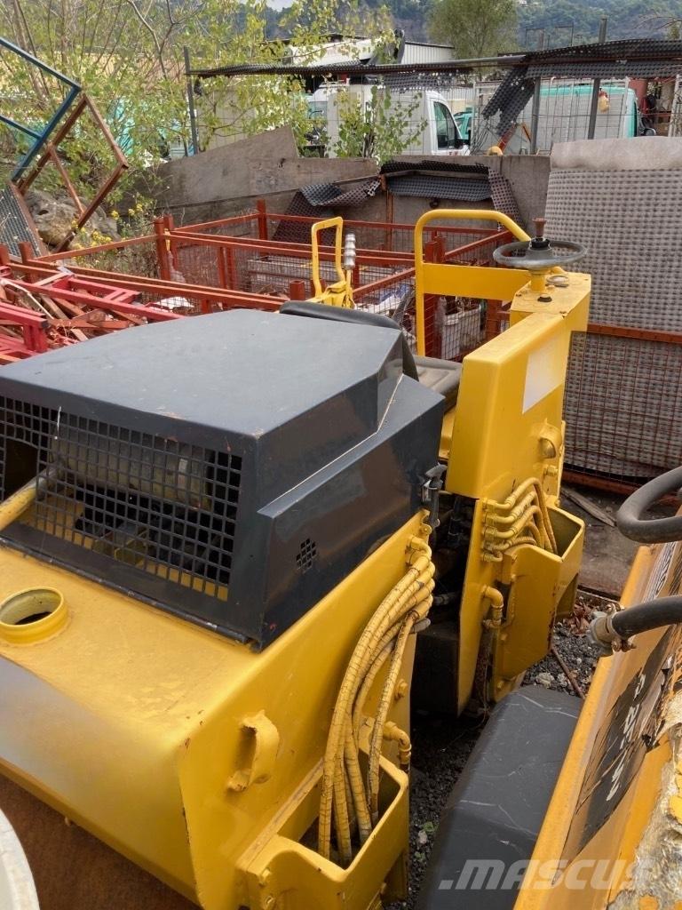 Bomag BW 75 AD Rodillos de doble tambor