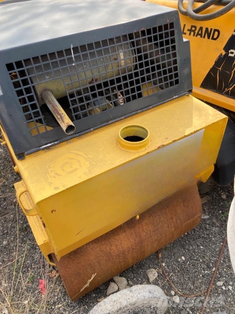 Bomag BW 75 AD Rodillos de doble tambor