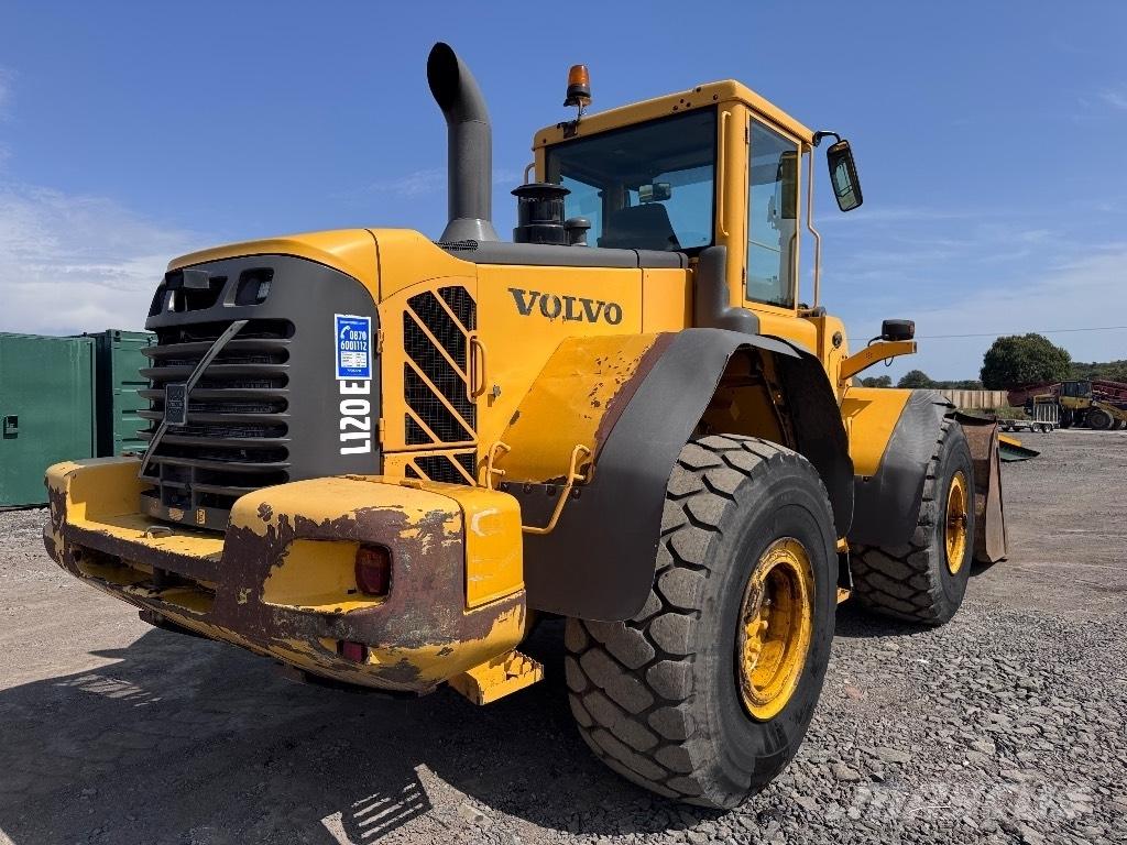 Volvo L 120 E Cargadoras sobre ruedas