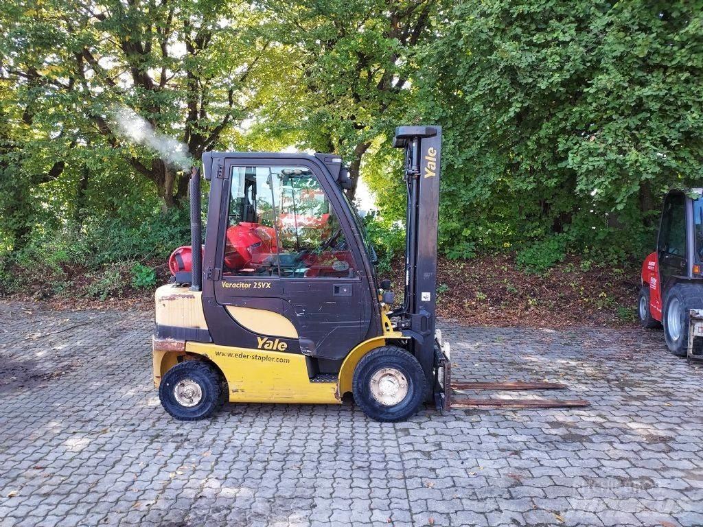 Yale GLP 25VX Carretillas LPG