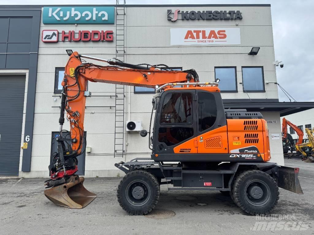 Doosan DX 165 W-5 Excavadoras de ruedas