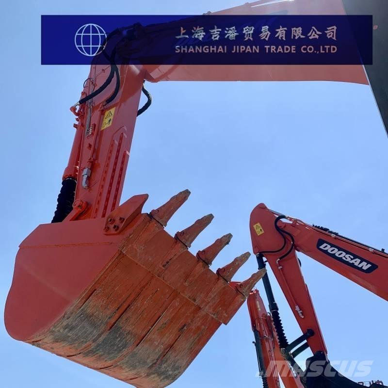 Doosan DX 300 Excavadoras de cadenas