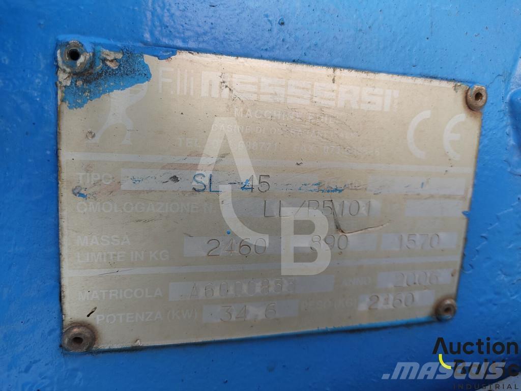 Messersi SL-45 Minicargadoras