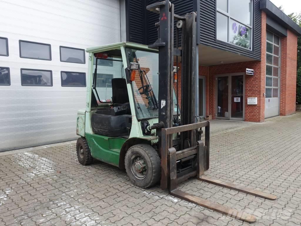 Mitsubishi FD 25 T Carretillas diesel