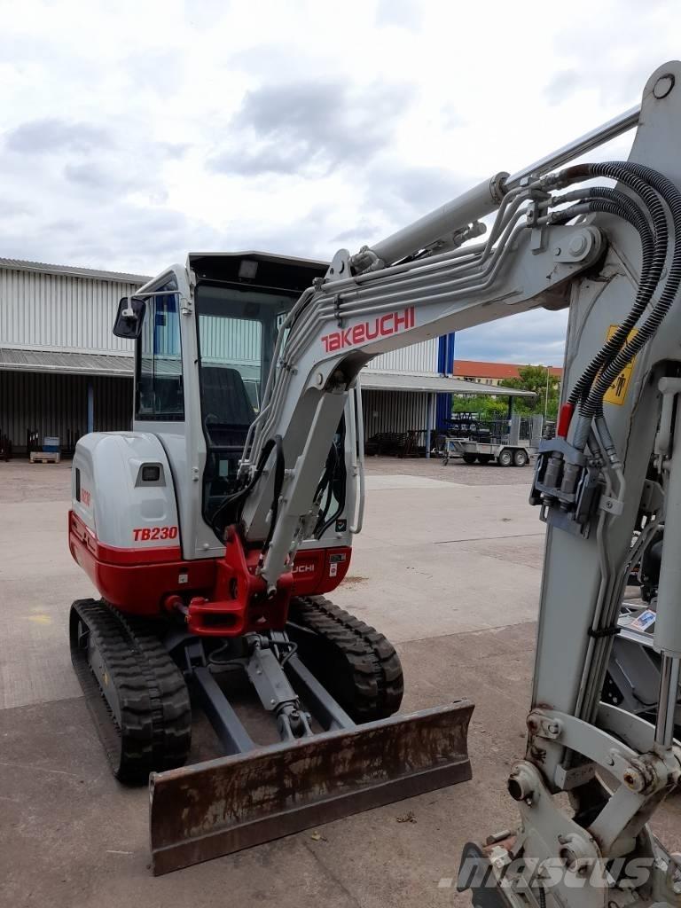Takeuchi TB 230 Mini excavadoras < 7t