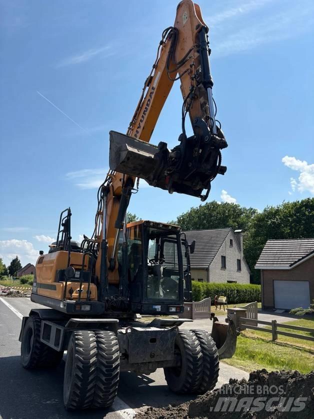 Hyundai HW 140 Excavadoras de ruedas
