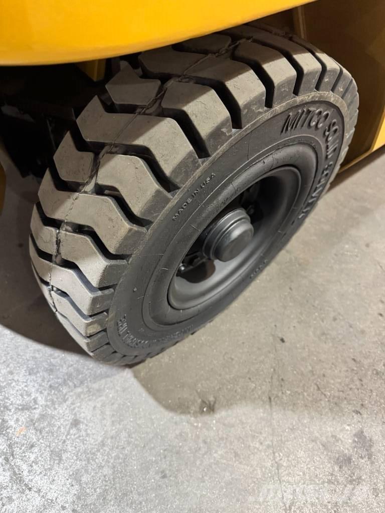 CAT GP 25 K Otras carretillas elevadoras