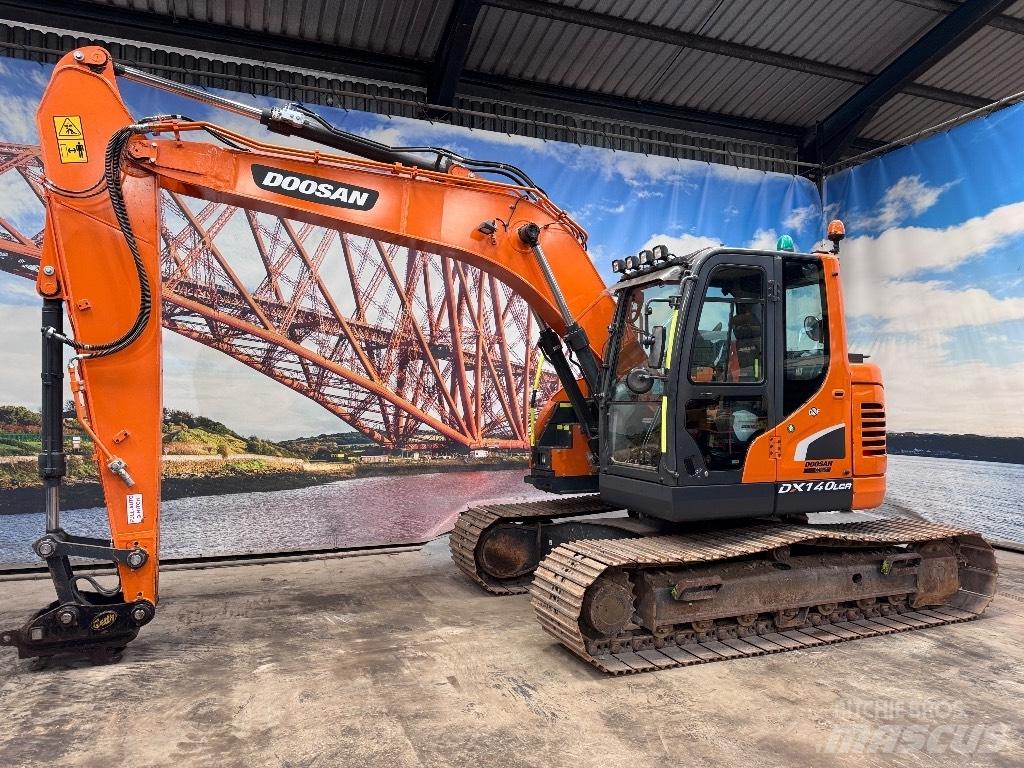 Doosan DX 140 LCR-5 Excavadoras de cadenas