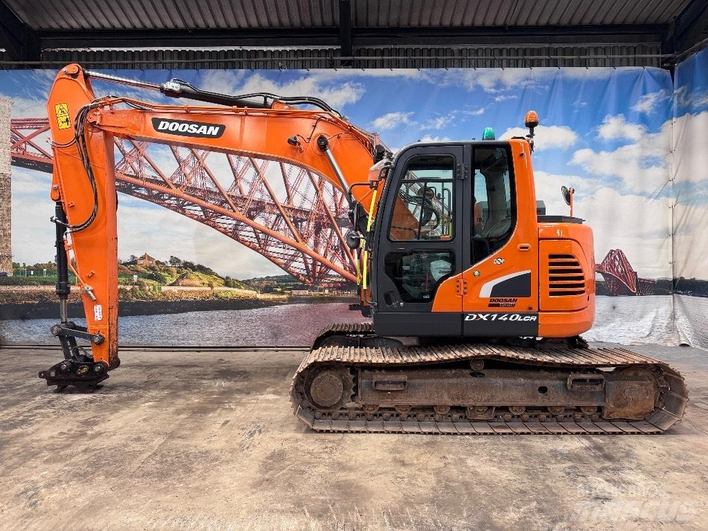 Doosan DX 140 LCR-5 Excavadoras de cadenas