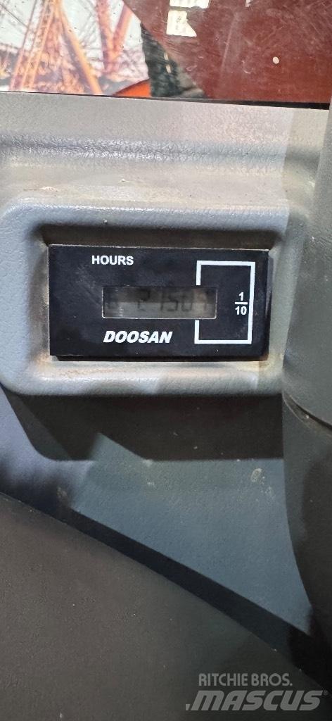 Doosan DX 140 LCR-5 Excavadoras de cadenas