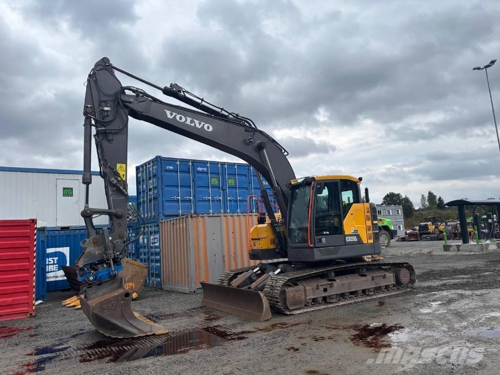 Volvo ECR235EL Excavadoras de cadenas