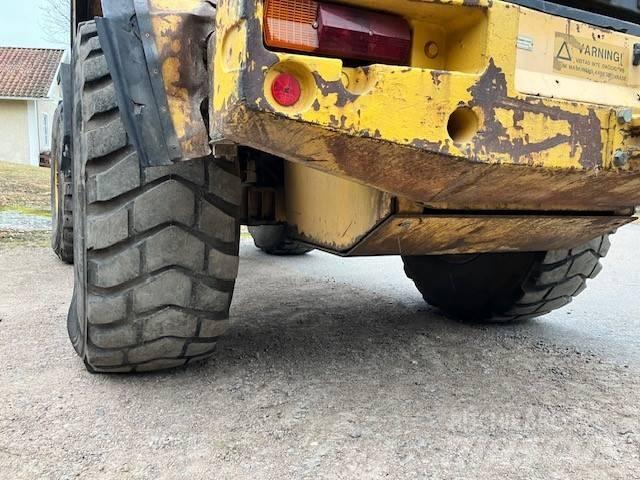 Volvo BM L 70 Cargadoras sobre ruedas