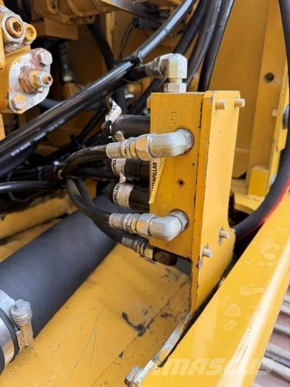 CAT 320DL Excavadoras de cadenas