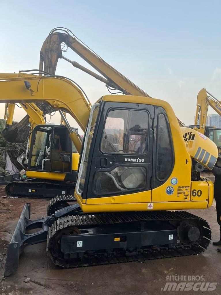 Komatsu PC 60-7 Excavadoras de cadenas