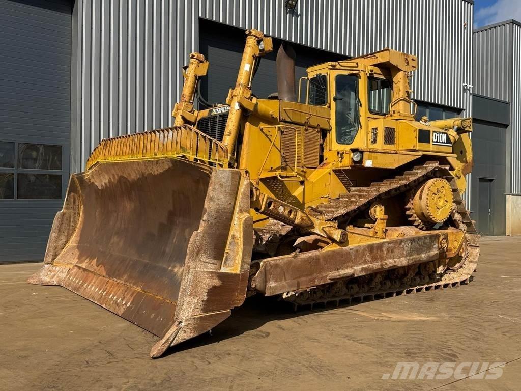 CAT D10N Buldozer sobre oruga