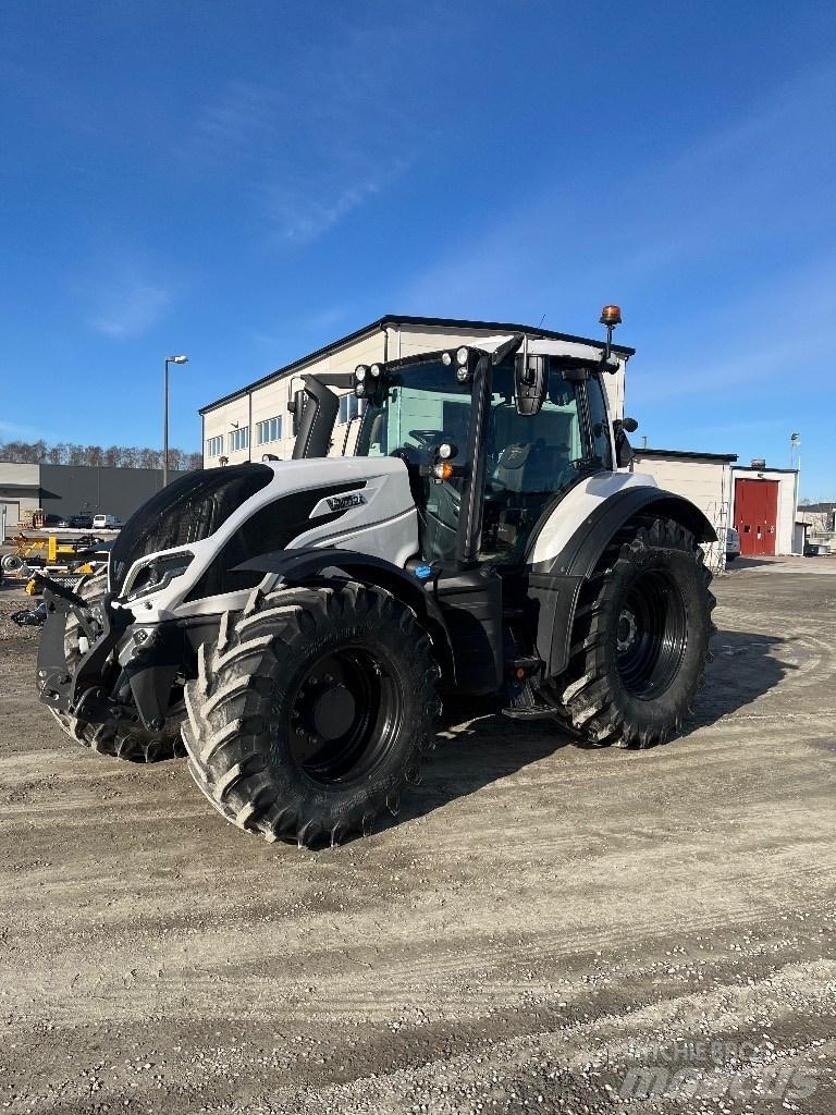 Valtra T 175 Direct Tractores
