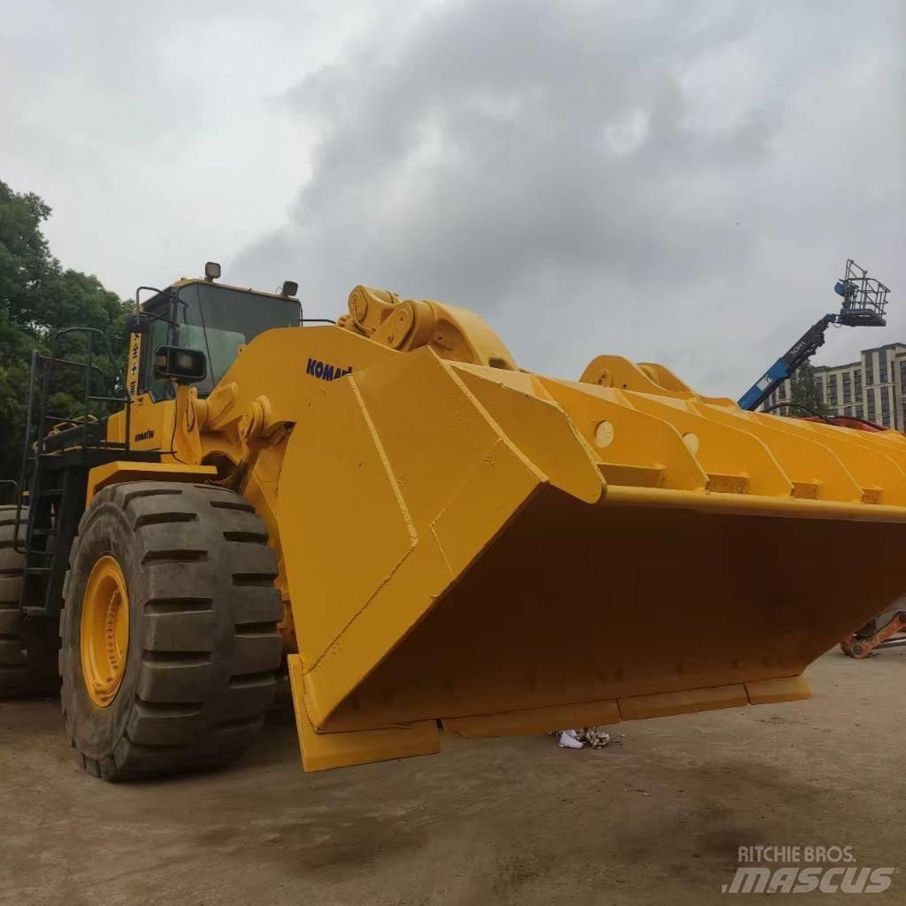 Komatsu WA 600-3 Cargadoras sobre ruedas