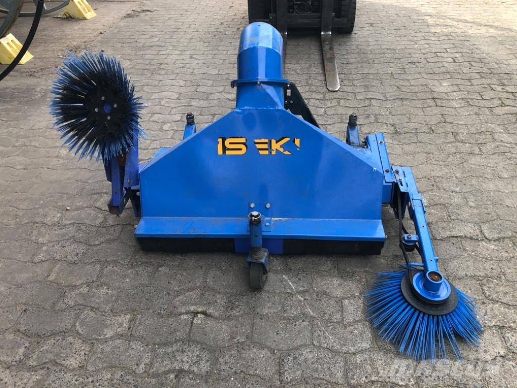 Iseki LS 100 Accesorios para tractores compactos