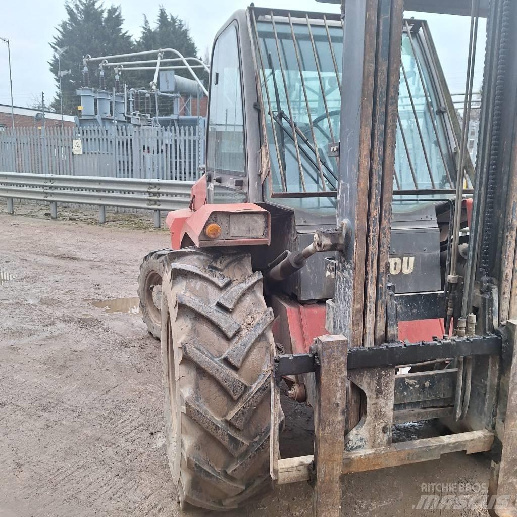 Manitou M 26.4 Carretillas elevadoras todo terreno