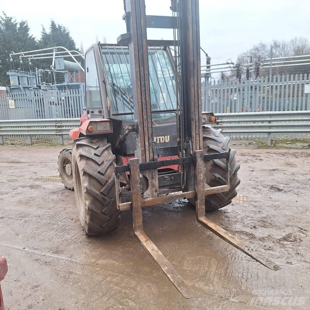 Manitou M 26.4 Carretillas elevadoras todo terreno