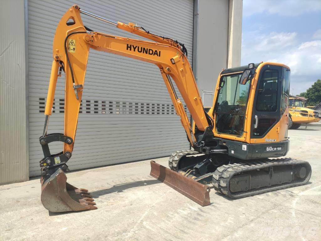 Hyundai R60CR-9A Mini excavadoras < 7t