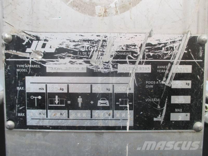 JLG Toucan Junior 8 Ascensores de personal y montacargas de acceso