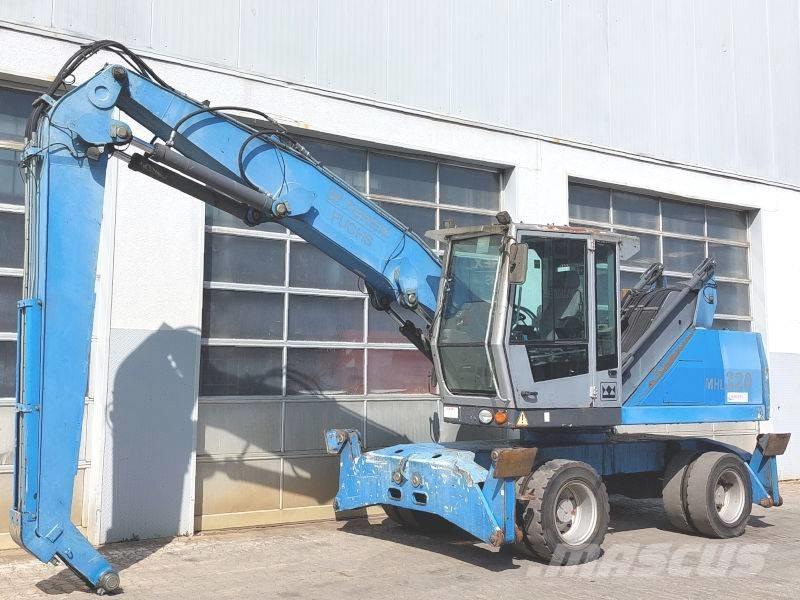Fuchs MHL 320 F Excavadoras de manutención