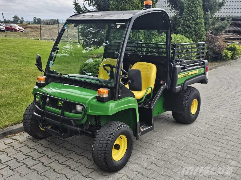John Deere Gator TE Maquinaria para servicios públicos