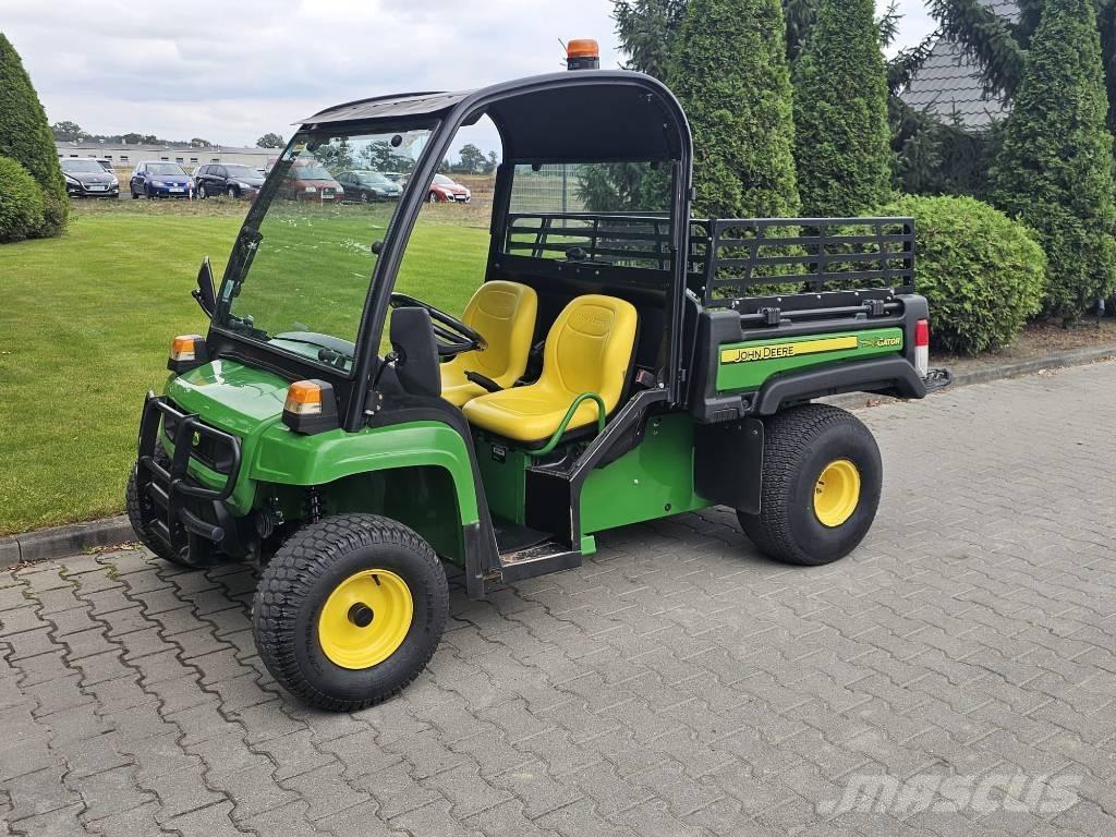 John Deere Gator TE Maquinaria para servicios públicos