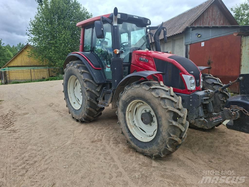 Valtra N 123 Tractores