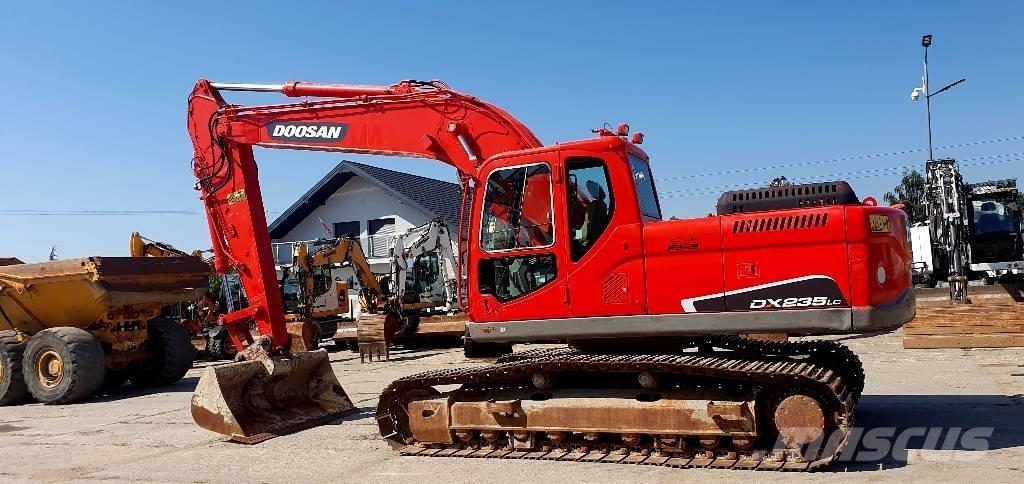 Doosan DX 235 LC Excavadoras de cadenas