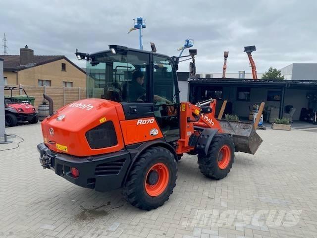 Kubota R 070 Cargadoras sobre ruedas