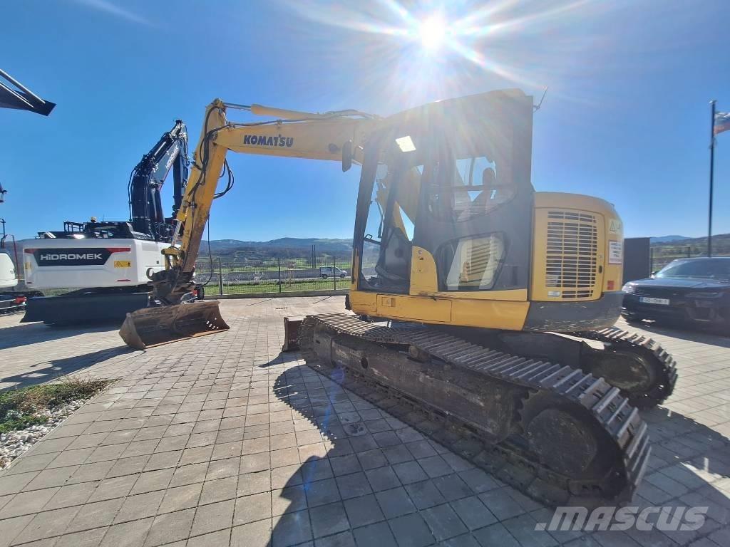 Komatsu PC 138 US-8 Excavadoras de cadenas