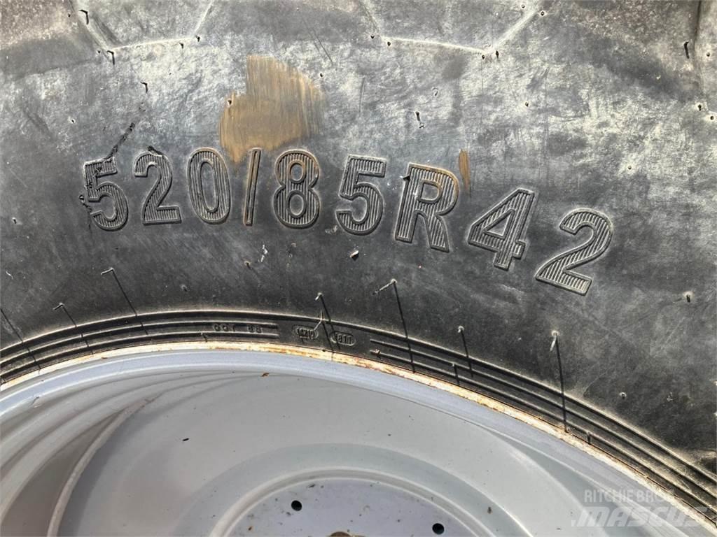 Petlas 520/85R42 Agricultura - Otros