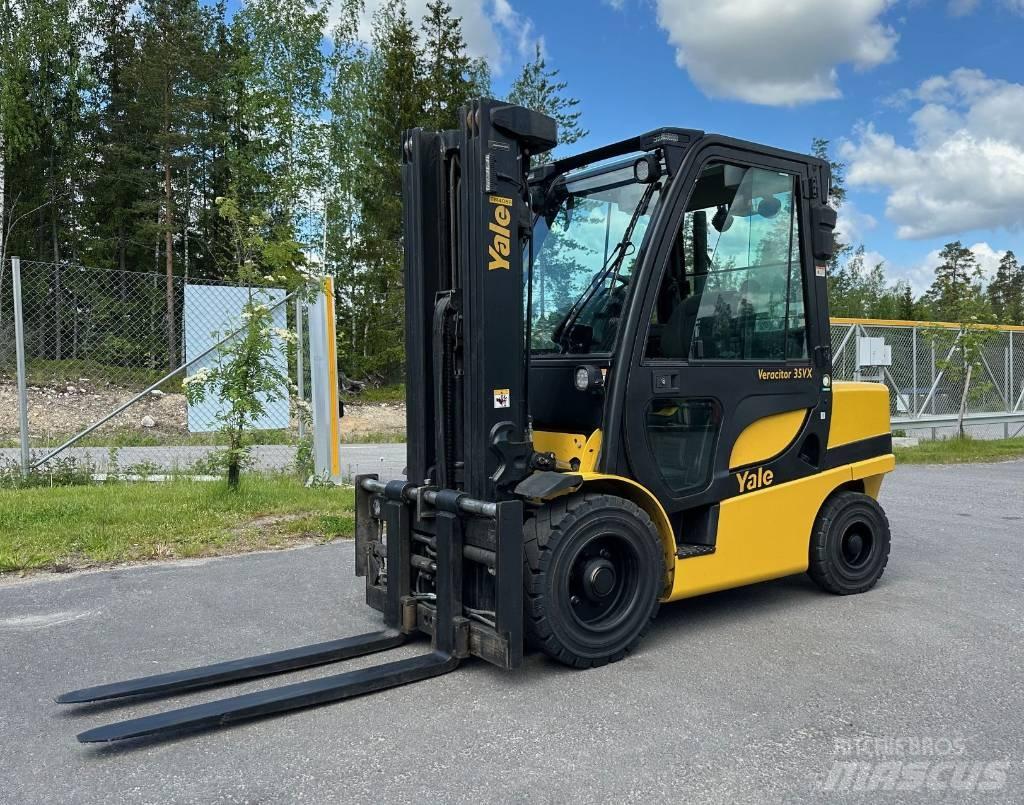 Yale GDP 35 VX Carretillas diesel