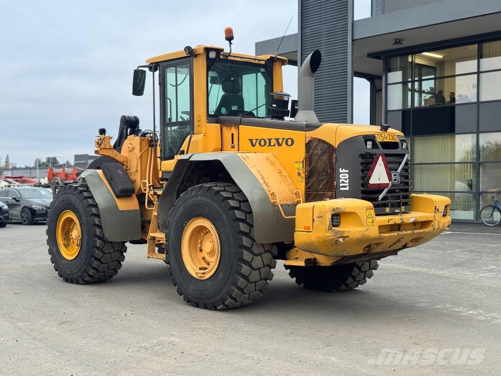 Volvo L 120 F Cargadoras sobre ruedas