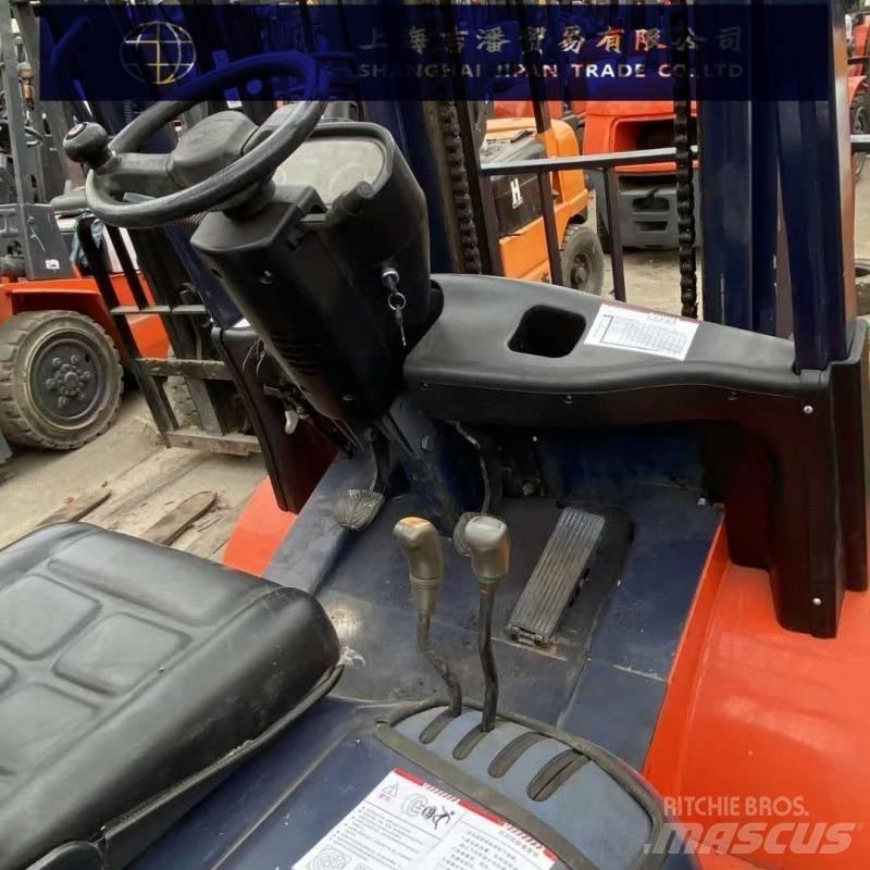 Heli 30 Carretillas diesel