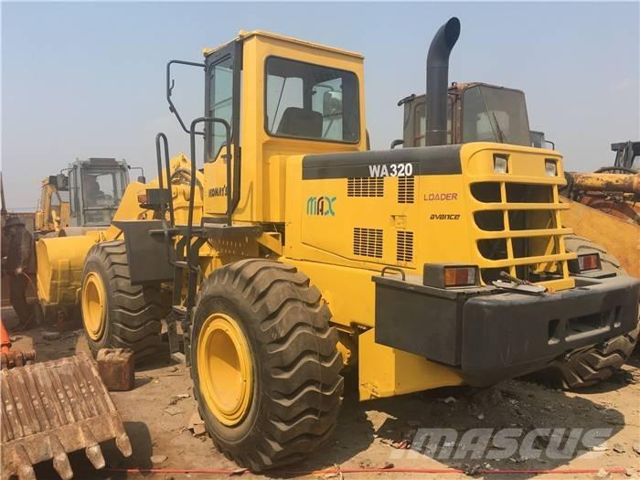 Komatsu WA 320-3 Cargadoras sobre ruedas