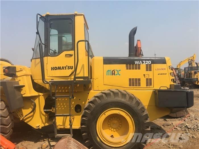Komatsu WA 320-3 Cargadoras sobre ruedas