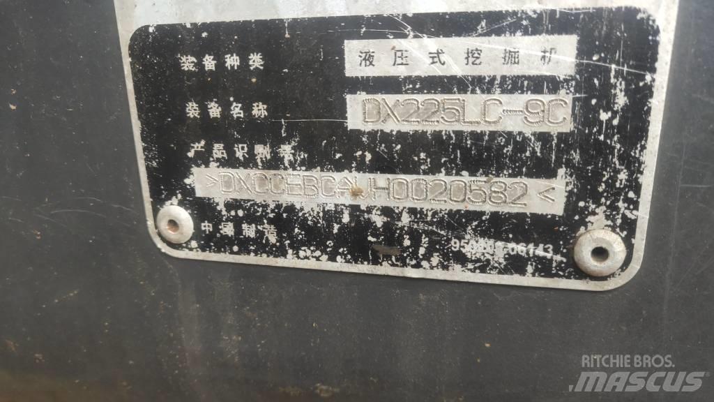 Doosan DX225LC-9C Excavadoras de cadenas