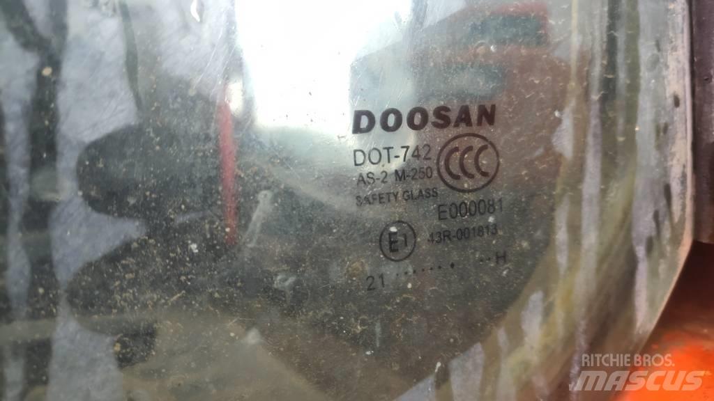 Doosan DX225LC-9C Excavadoras de cadenas
