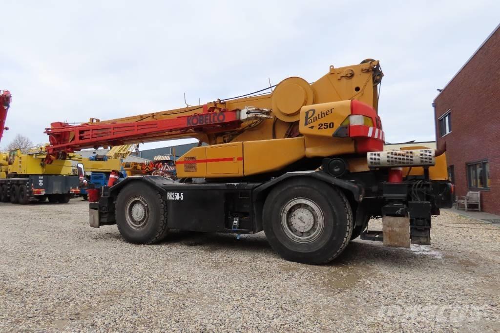 Kobelco RK 250-3 Grúas autopropulsadas