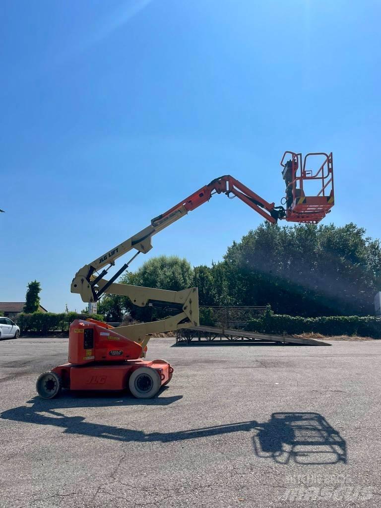 JLG E 400 AJP Plataforma de trabajo articulada