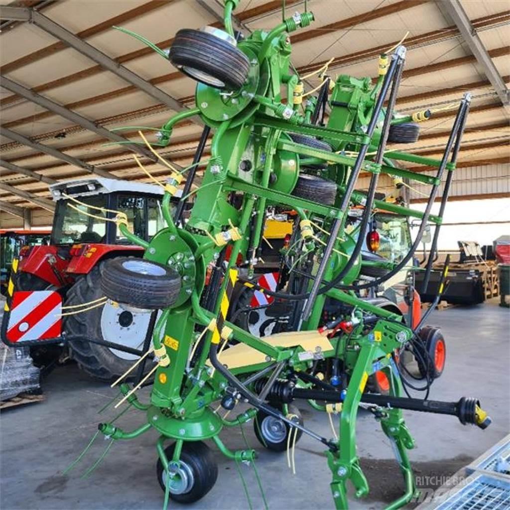 Krone VENDRO 900 Rastrillos y henificadores